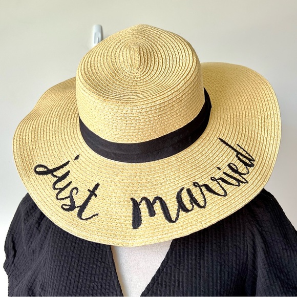 Just Married Adjustable Embroidered Paper Straw Hat—OS - Picture 1 of 10